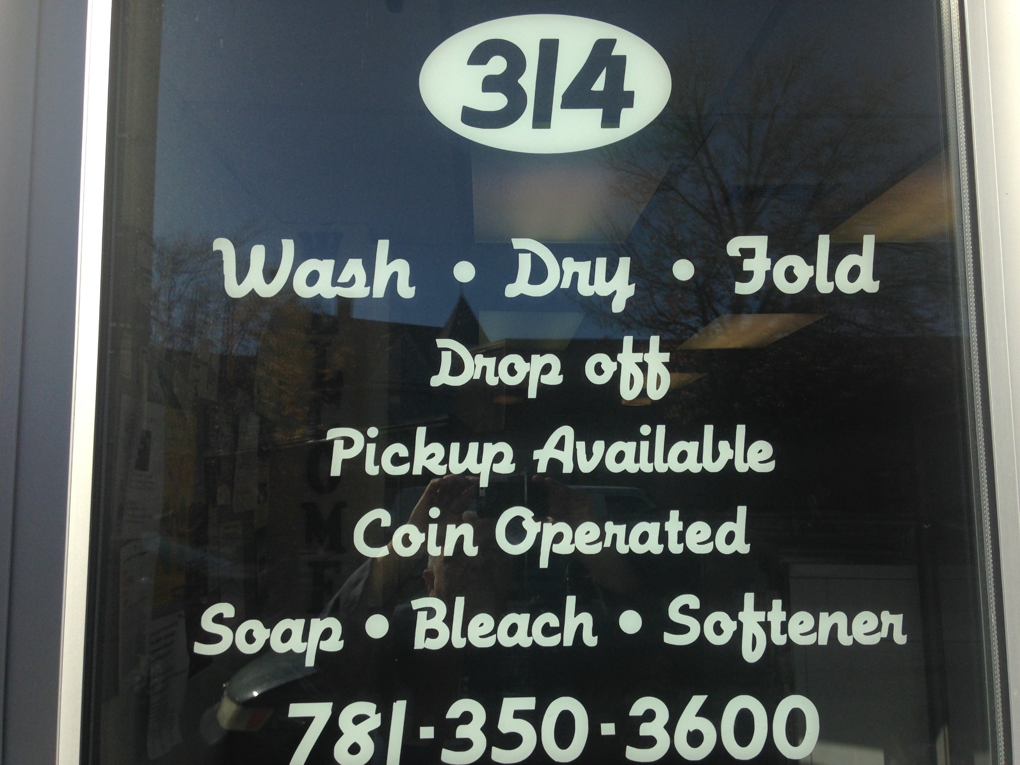 Littlest Laundromat front sign
